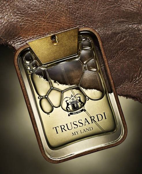Photograph Ian Oliver Walsh Trussardi on One Eyeland